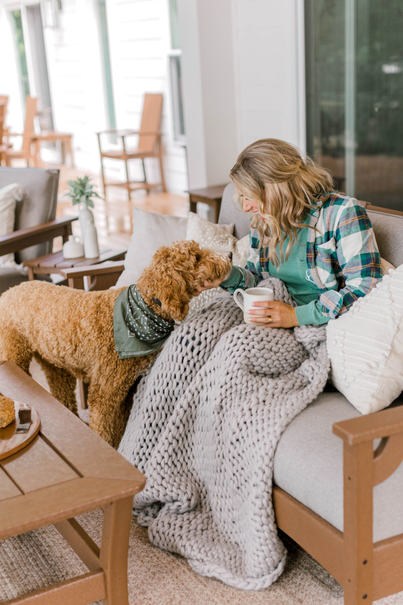 Durable, Quality Lake House Furniture You’ll Be Obsessed With - Eva Shockey